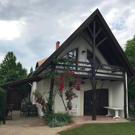 Rozsa Porta Villa Vonyarcvashegy Exterior photo